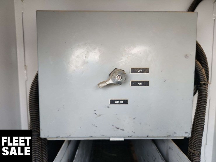 2017-ford-f350-image-33