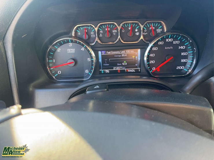 2018-chevrolet-silverado-3500hd-image-12