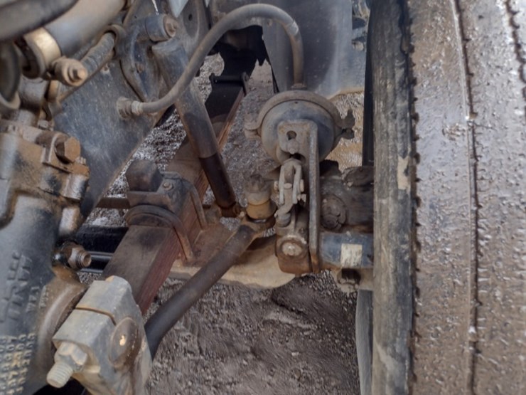 97-ford-l8501-image-25