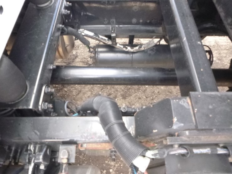 freightliner-coronado-122-image-39