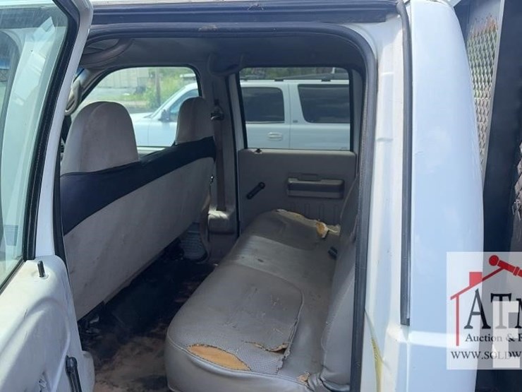 2001-ford-f450-image-12