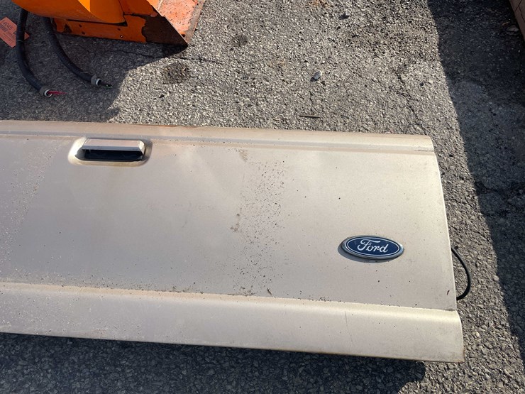 #14101-•-ford-parts-(o4)-image-22