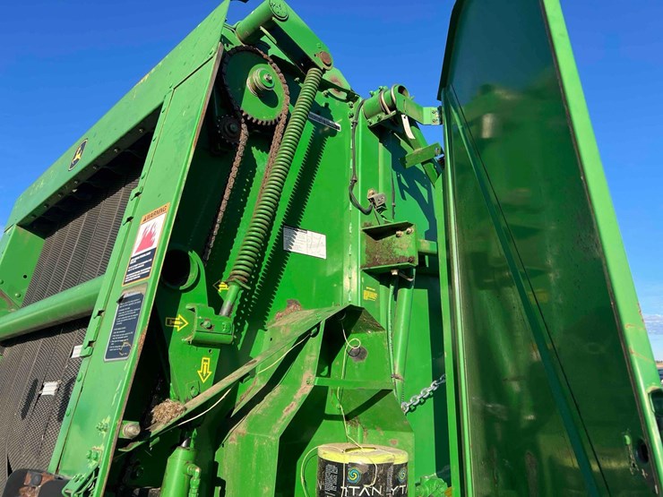 john-deere-567-image-9
