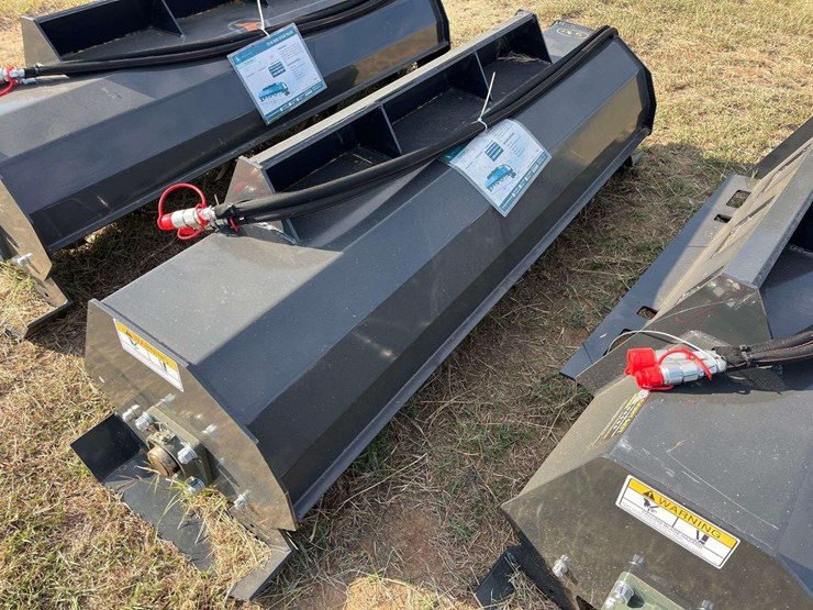 2025-wolverine-tl-12-72w-72in-hydraulic-tiller-skid-steer-attachment-image-2