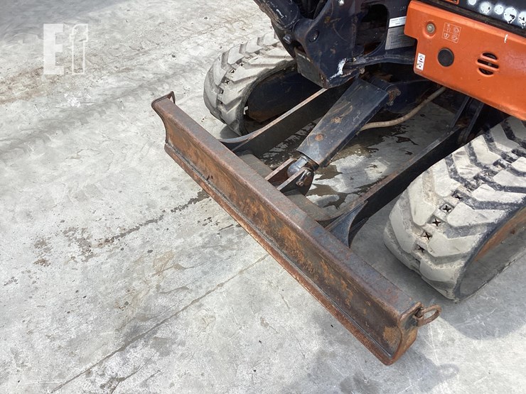 2021-hitachi-zx26u-5-image-9