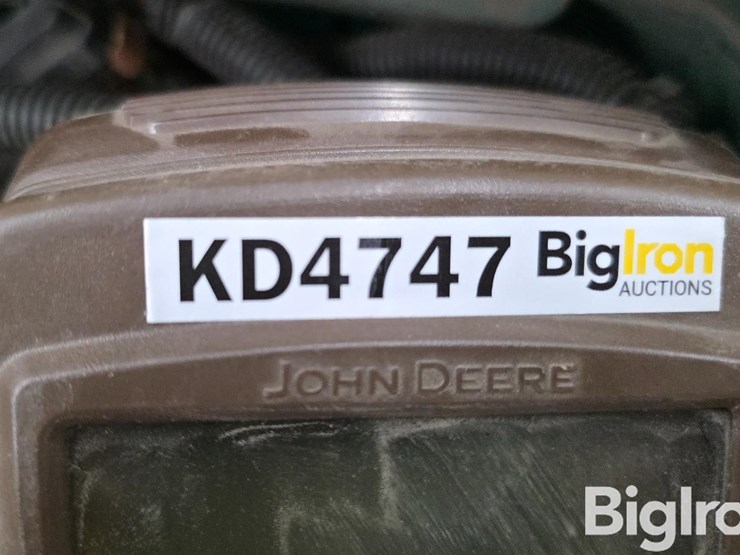 john-deere-brown-box-green-star-display-image-16