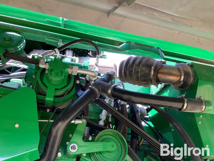 2022-john-deere-s790-image-17