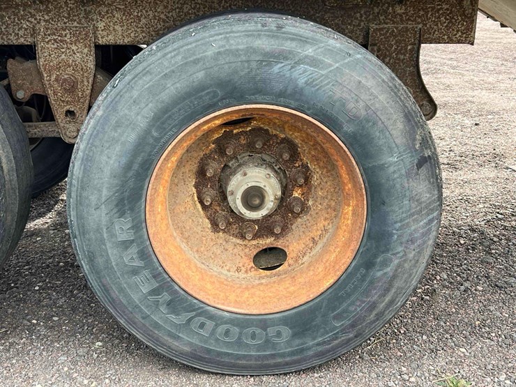 1999-timpte-hopper-bottom-image-22