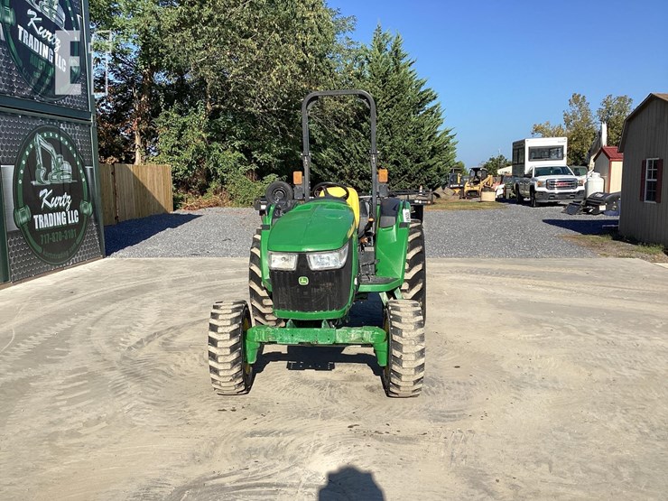 2020-john-deere-4044m-image-7