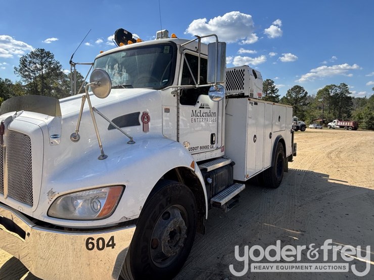 2015-kenworth-t370-image-1