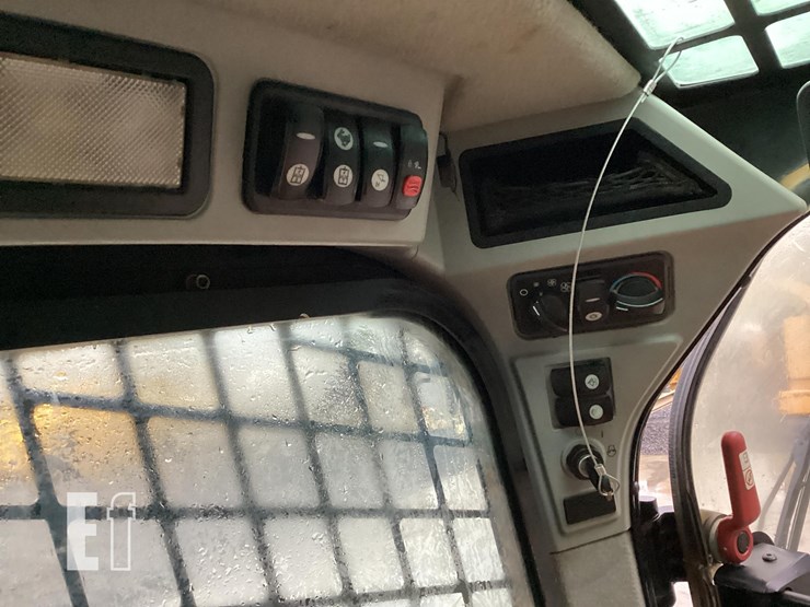 2017-caterpillar-289d-image-18