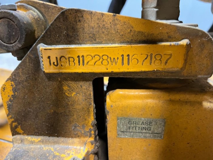 carlton-2500-4-image-23