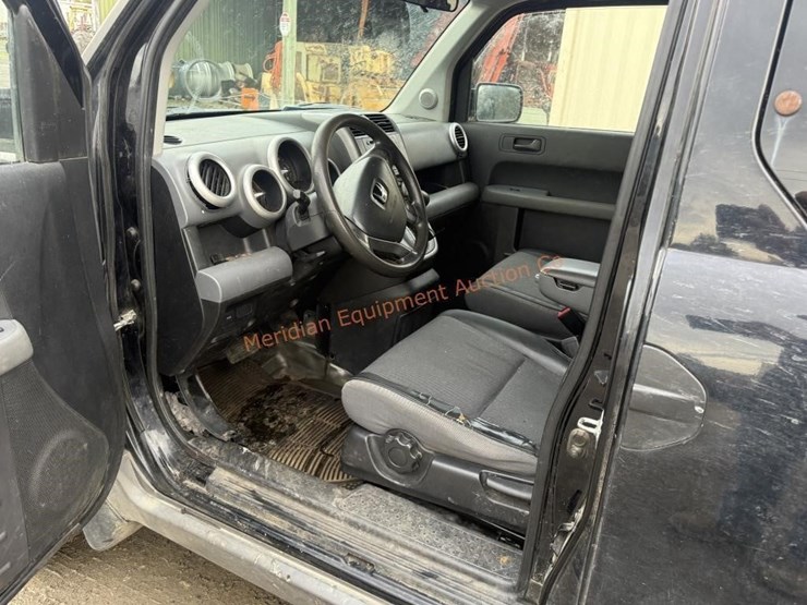 2003-honda-element-image-22