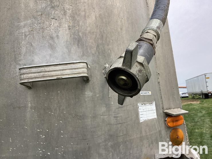 1984-travis-end-dump-image-10