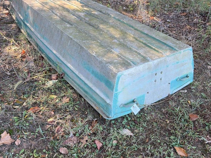 little-pond-boat,-no-title-image-1