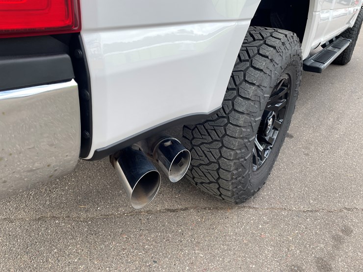 2019-ford-f350-xlt-lariat-image-39