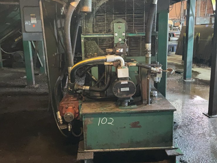 #102-•-tyrone-berry-carriage-drive-image-2