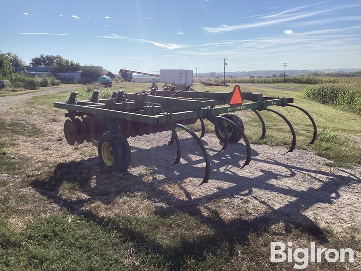 1985-john-deere-712-image-7