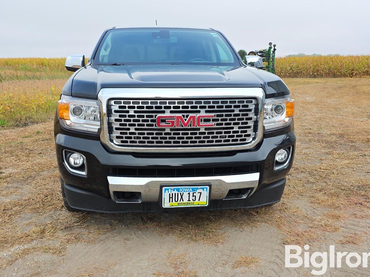 2018-gmc-canyon-image-2