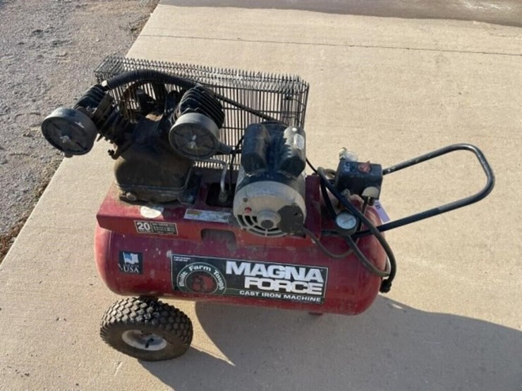 magna-force-20-gallon-portable-air-compressor-image-2