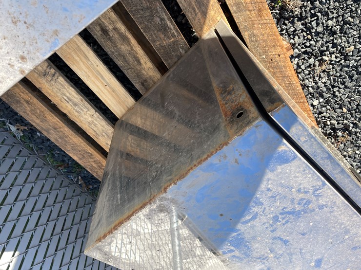 #5677-•-buyers-truck-mount-toolbox-image-5