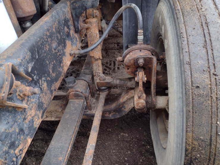 96-mack-ch613-image-23