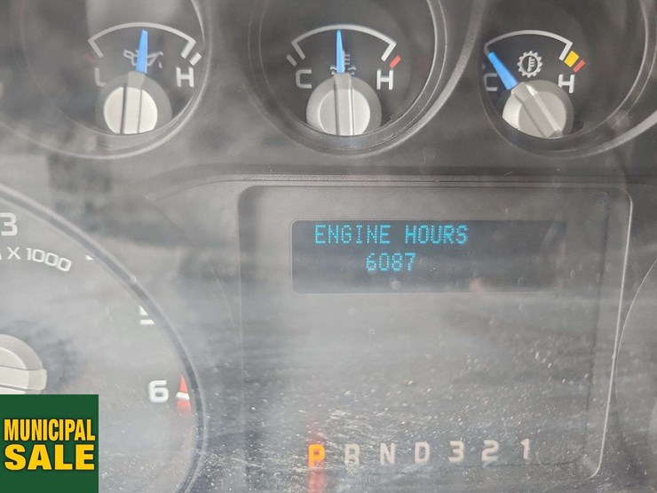 2015-ford-f450-image-25