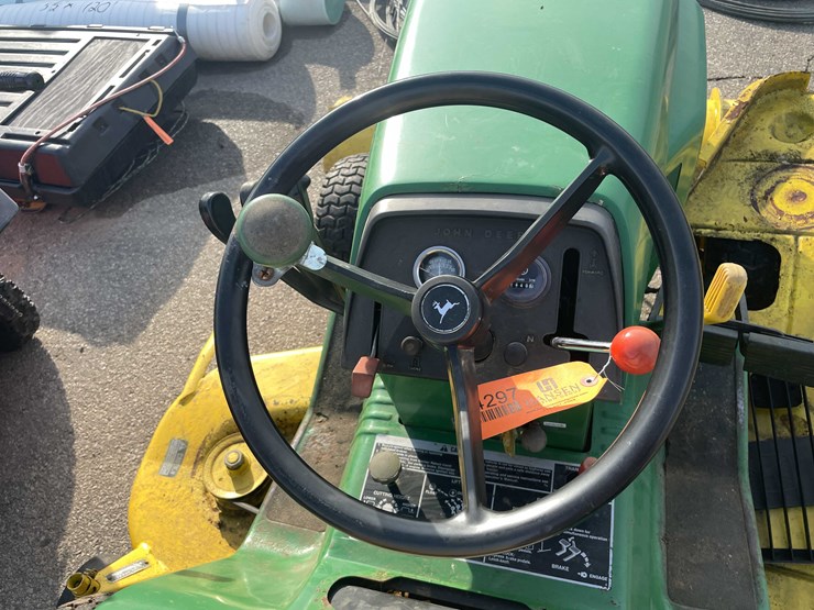 john-deere-400-image-31