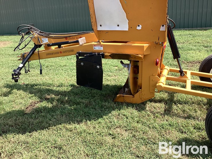 hurricane-24-pull-type-ditcher-image-17