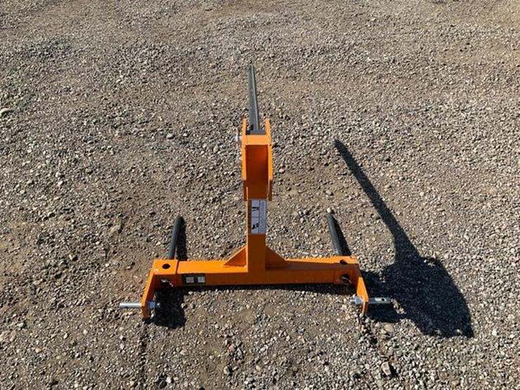 #2524-•-unused-wolverine-bale-spear-3-point-hitch-image-3