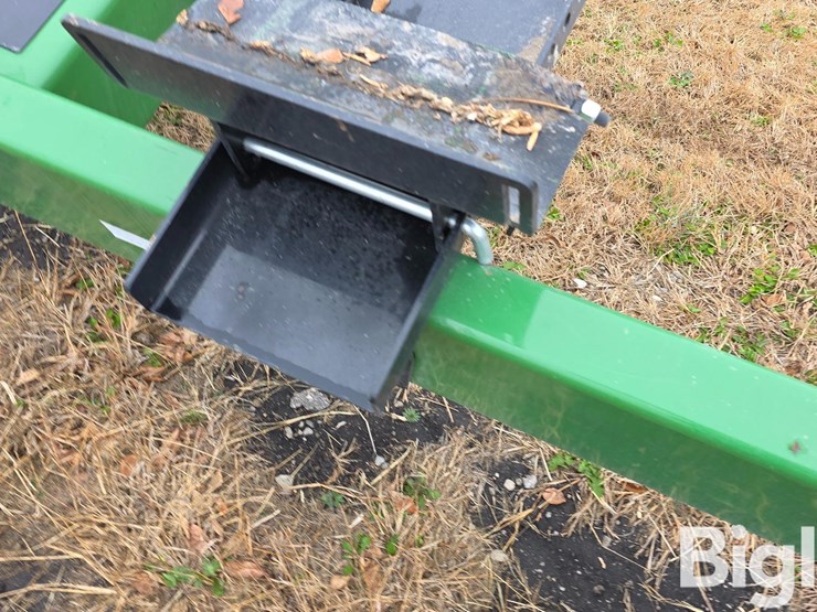 2022-stud-king-48'-header-trailer-image-15