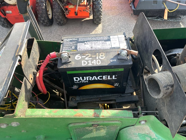 john-deere-400-image-36