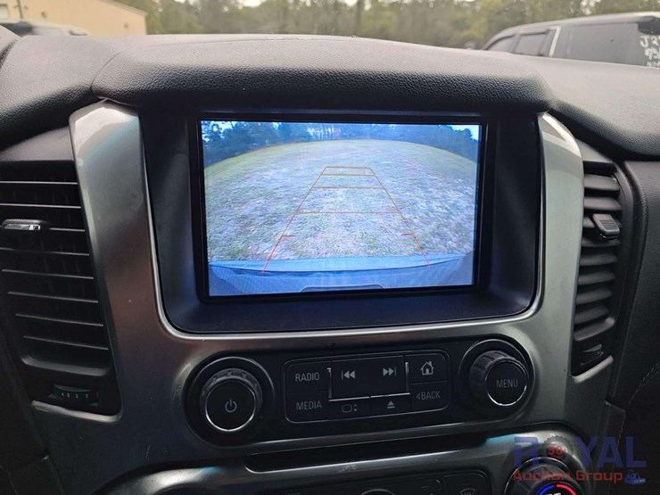 2018-chevrolet-tahoe-image-18