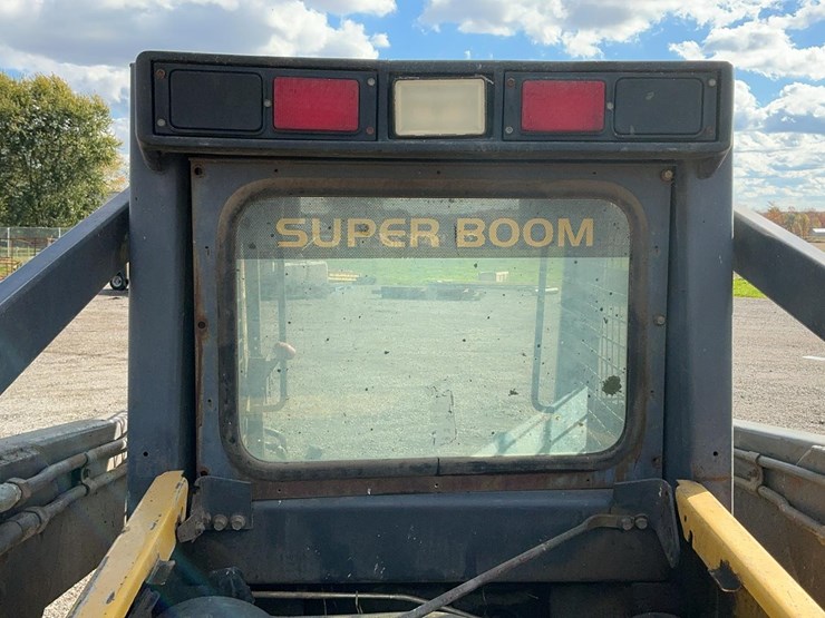 new-holland-ls190-image-23