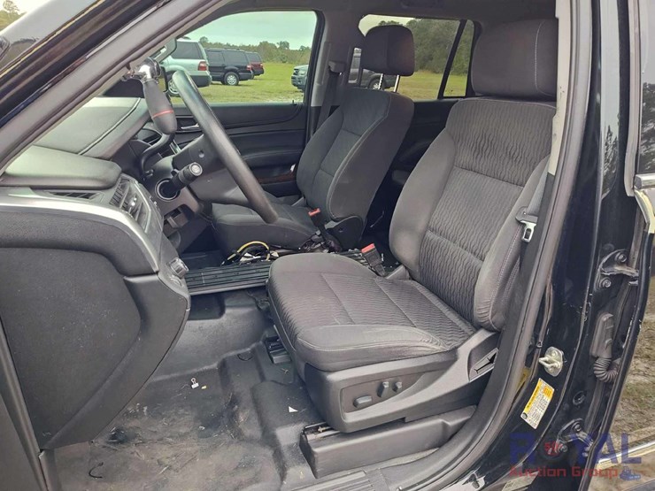 2018-chevrolet-tahoe-image-15