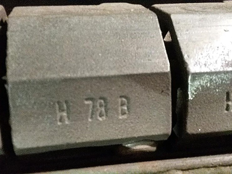 #143-•-4-strand-green-chain-image-4