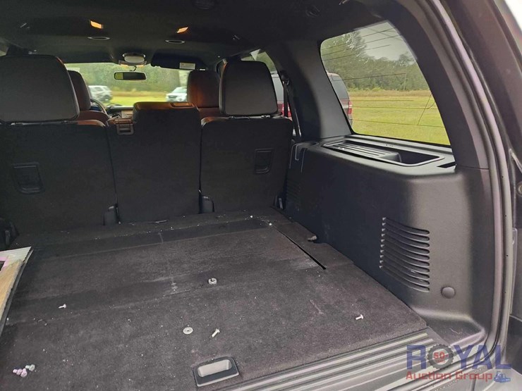 2016-ford-expedition-image-32