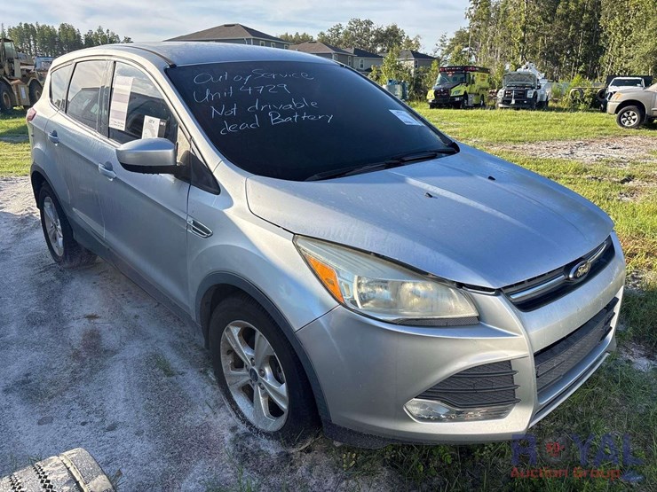 2015-ford-escape-image-2