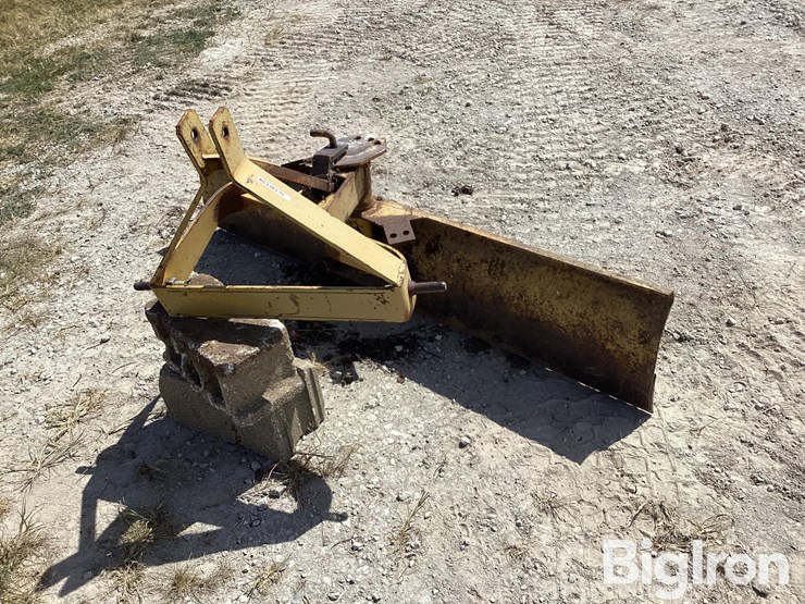 6'-3-pt-rear-blade-image-1