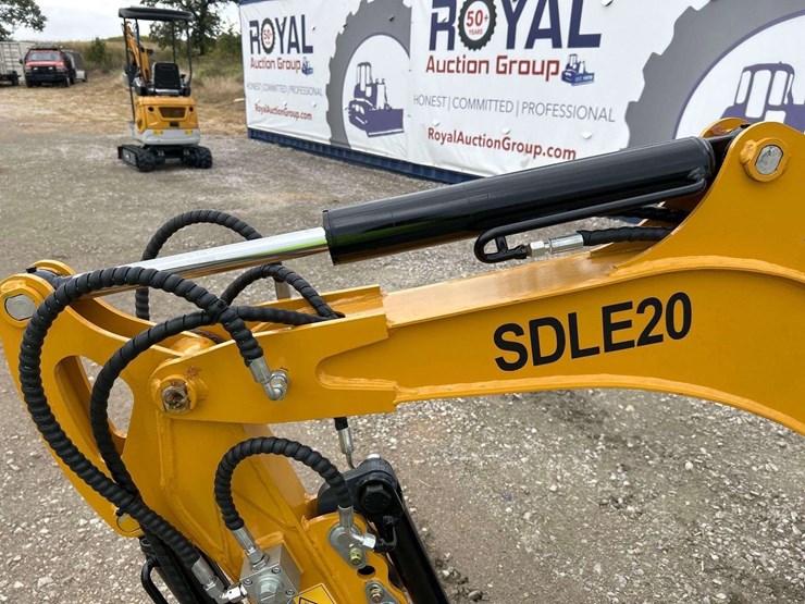 2025-sdlanch-sdle20-mini-excavator-image-17