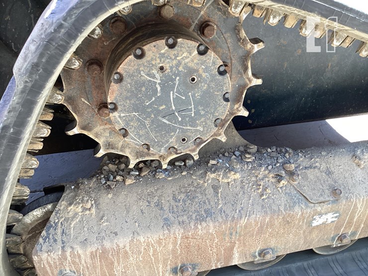 2017-kubota-svl95-2-image-12