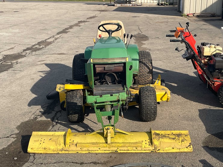 john-deere-400-image-2