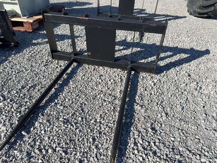 skid-steer-dual-prong-hay-spear-image-2