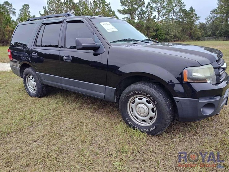 2016-ford-expedition-image-4