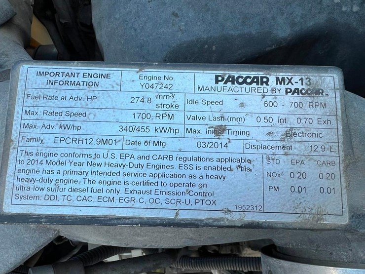 2015-peterbilt-579-image-9