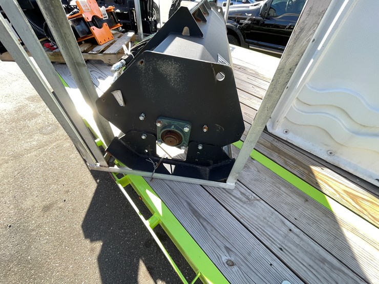 #4519-•-unused-skid-steer-mount-72"-tiller-image-5