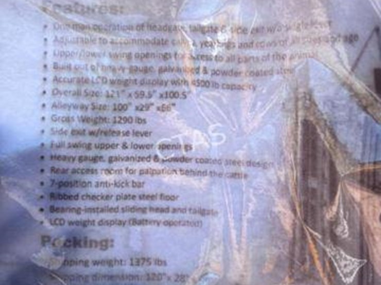 #72-•-10'-cattle-work-chute---model:-lhr-csc10-image-6