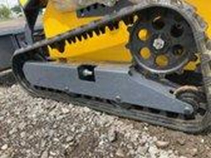 #1011-•-unused-landhero-mini-skid-steer-loader-image-12
