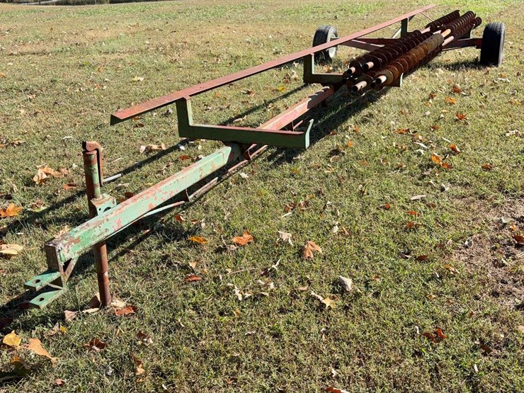 john-deere-15ft-head-cart-trailer-image-1