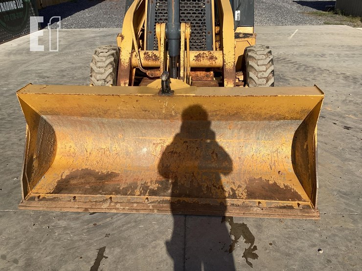 2001-deere-310sg-image-9